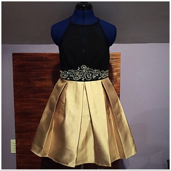 Teeze Me Dresses & Skirts - Nights Black & Gold Mini Evening Dress